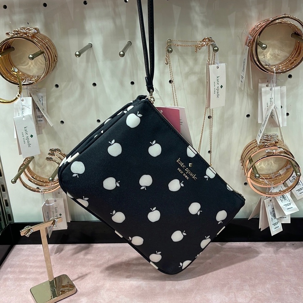 Kate Spade Chelsea Medium Wristlet Pouch - Picture 7 of 16
